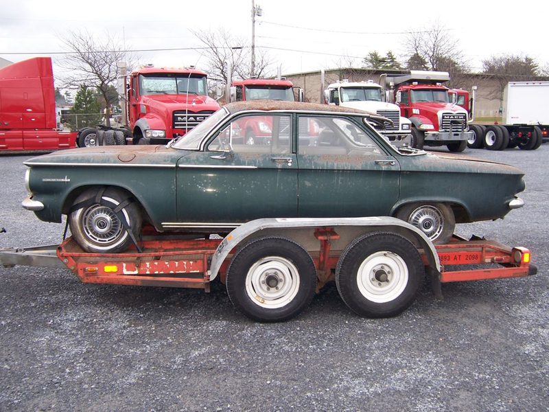 Illustration for article titled The Oldest 24 Hours Of LeMons Car Yet: UDMan's 1963 Corvair